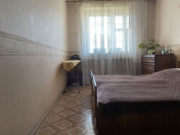 
   Продам 3-комнатную, 58.4 м², Крыловская ул, 21/1

. Фото 4.