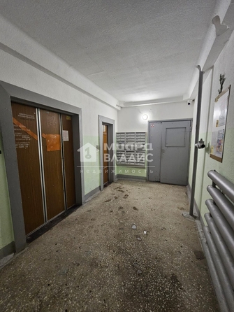 
   Продам 1-комнатную, 38.6 м², Рокоссовского ул, 20

. Фото 1.