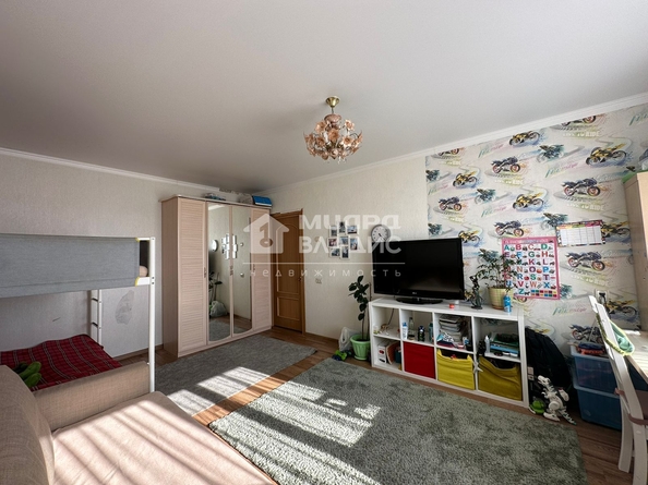 
   Продам 4-комнатную, 83 м², Омская ул, 160

. Фото 9.