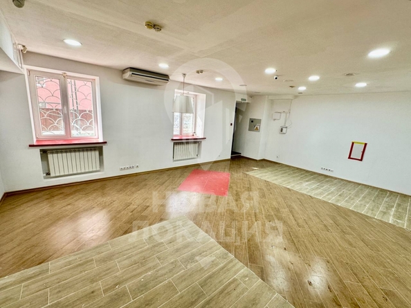 
  Сдается универсальное помещение, 93 м², Нефтезаводская ул, д. 9
. Фото 8.