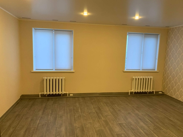 
   Продам коттедж, 279.2 м², Тюкалинск

. Фото 17.