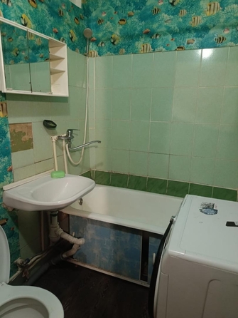 
  Сдам в аренду 3-комнатную квартиру, 45 м², Омск

. Фото 11.