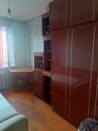 
  Сдам в аренду 4-комнатную квартиру, 69 м², Омск

. Фото 8.