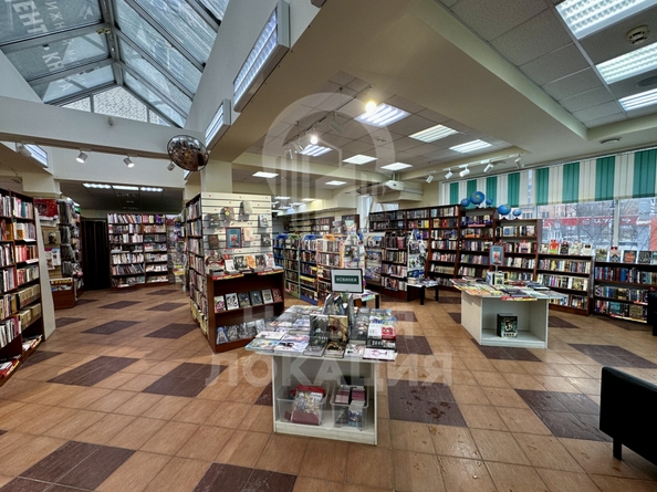 
  Продается универсальное помещение, 417 м², Мира пр-кт, д. 38
. Фото 3.