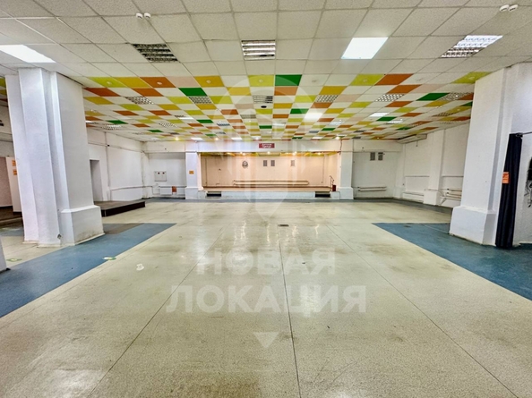
  Сдается торговая площадь, 424 м², Богдана Хмельницкого ул, д. 214
. Фото 5.