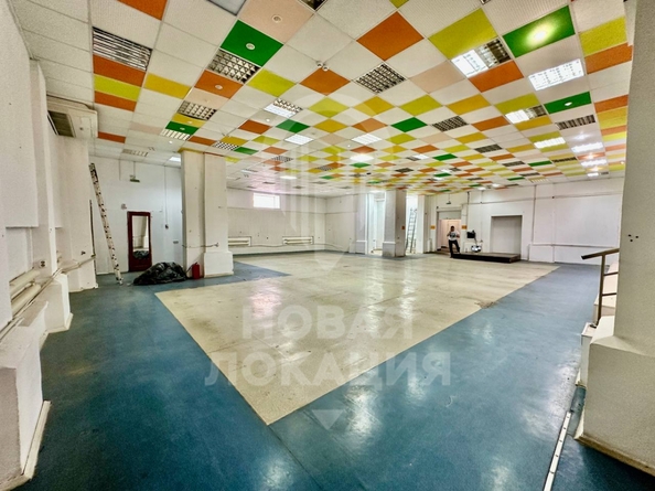 
  Сдается торговая площадь, 424 м², Богдана Хмельницкого ул, д. 214
. Фото 11.