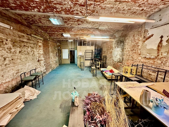 
  Сдается универсальное помещение, 235 м², Ленина ул, д. 20
. Фото 7.