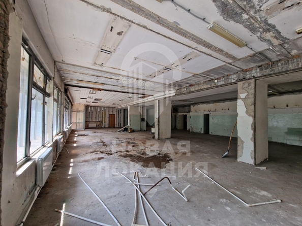 
  Сдается торговая площадь, 300 м², 22 Апреля ул, д. 56
. Фото 9.