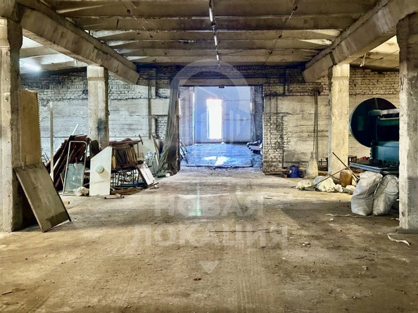 
  Продается склад, 686 м², Демьяна Бедного ул, д. 152м
. Фото 1.