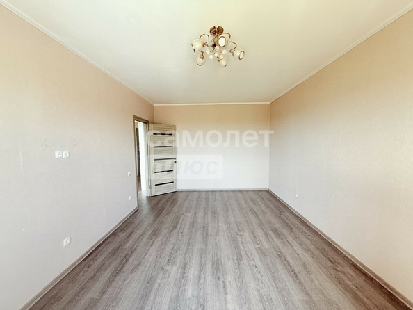
  Продается 3-комн. квартира, 72.8 м², Архиепископа Сильвестра ул, д. 17
. Фото 2.