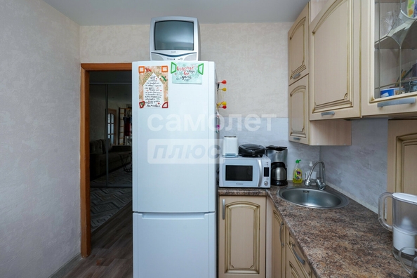 
  Продается 2-комн. квартира, 42 м², Молодогвардейская ул, д. 11
. Фото 1.