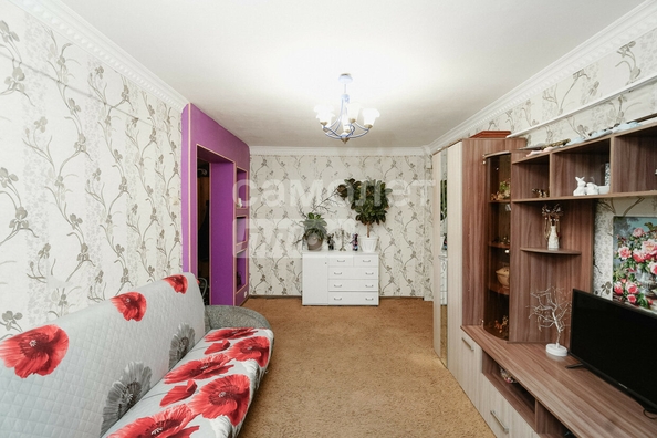 
  Продается 3-комн. квартира, 55.5 м², Индустриальная ул, д. 1
. Фото 2.