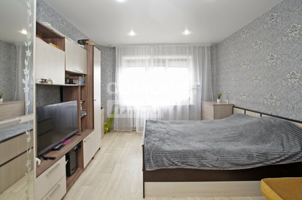 
  Продается 3-комн. квартира, 63.4 м², Менделеева пр-кт, д. 2
. Фото 5.