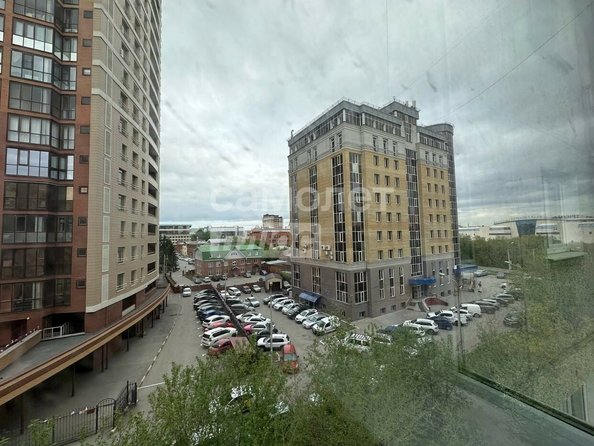 
  Продается 2-комн. квартира, 53 м², Чехова ул, д. 3
. Фото 1.