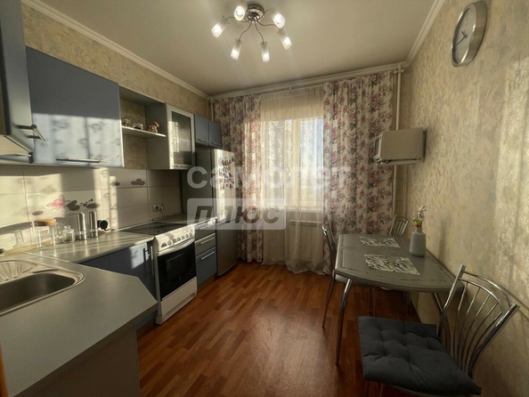 
  Продается 2-комн. квартира, 67 м², Пригородная ул, д. 21
. Фото 5.