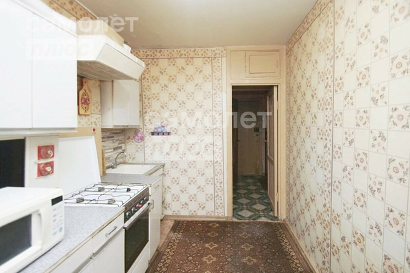 
  Продается 3-комн. квартира, 61 м², Калинина ул, д. 11
. Фото 4.