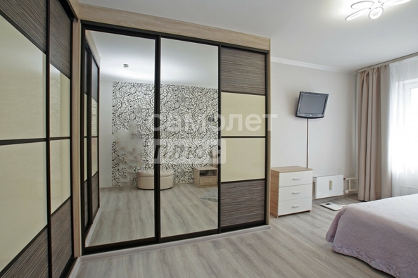 
  Продается 3-комн. квартира, 79 м², Космический пр-кт, д. 14Бк4/1
. Фото 3.