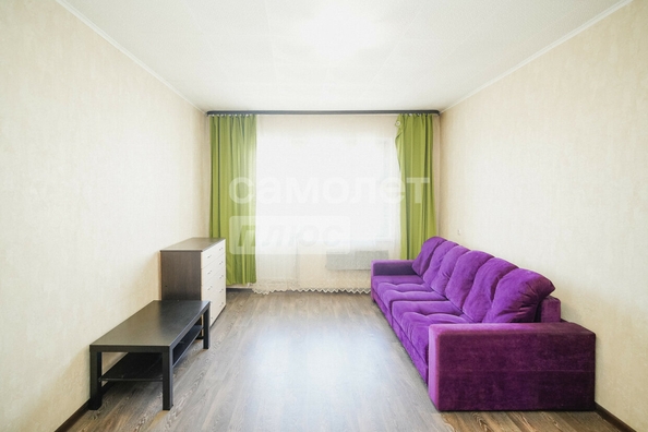 
  Продается 1-комн. квартира, 37.4 м², Дмитриева ул, д. 1/2
. Фото 4.