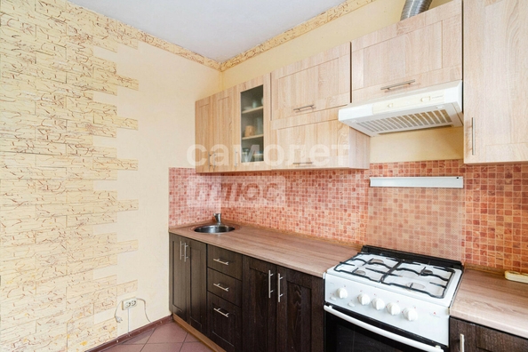 
  Продается 2-комн. квартира, 44.9 м², Северная 33-я ул, д. 140
. Фото 4.