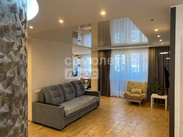 
  Продается 4-комн. квартира, 102.5 м², Конева ул, д. 8
. Фото 5.