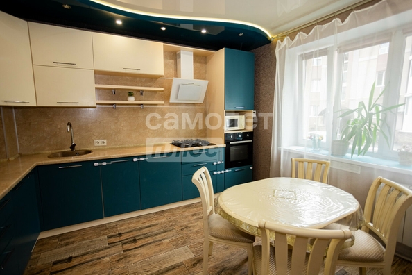 
  Продается 3-комн. квартира, 79.9 м², Тютчева ул, д. 11к1
. Фото 3.