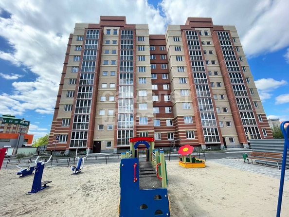 
  Продается 1-комн. квартира, 41.8 м², Малиновского ул, д. 16к1
. Фото 5.