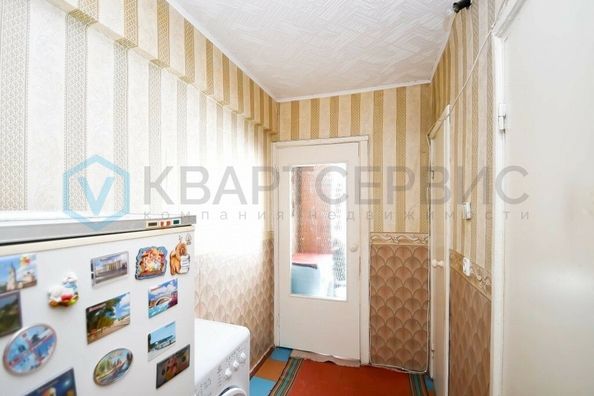 
  Продается 3-комн. квартира, 70.4 м², Попова ул, д. 11
. Фото 2.