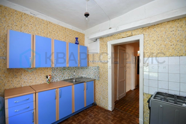 
  Продается 3-комн. квартира, 52.1 м², Комбинатский пер, д. 19
. Фото 5.