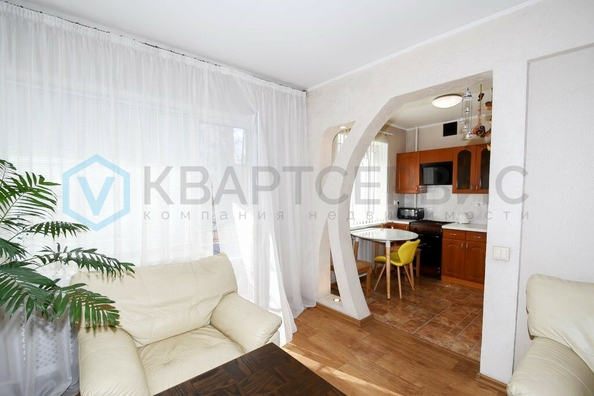 
  Продается 3-комн. квартира, 63.4 м², Добровольского ул, д. 5
. Фото 4.