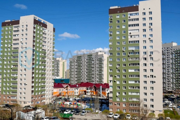 
  Продается 2-комн. квартира, 65.7 м², Туполева ул, д. 2
. Фото 3.