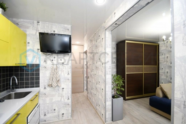 
  Продается 2-комн. квартира, 47 м², Волочаевская ул, д. 15
. Фото 1.