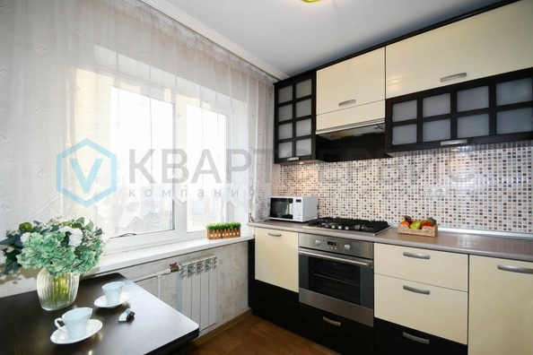 
  Продается 3-комн. квартира, 64.2 м², Рождественского ул, д. 13
. Фото 4.