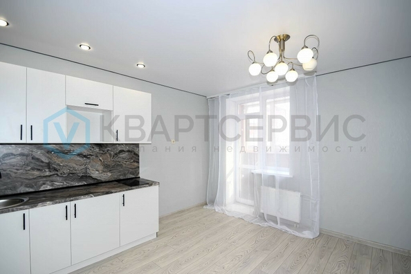 
  Продается 2-комн. квартира, 44 м², 1-ой красной звезды, д. 73
. Фото 4.