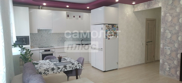 
  Продается 2-комн. квартира, 54 м², ЖК Изумрудный берег, дом 1.1
. Фото 4.