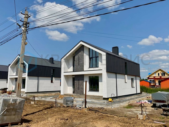 
  Продается дом, 185 м², Омск
. Фото 1.