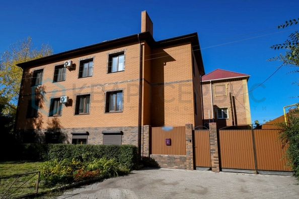 
  Продается дом, 341.1 м², Омск
. Фото 5.