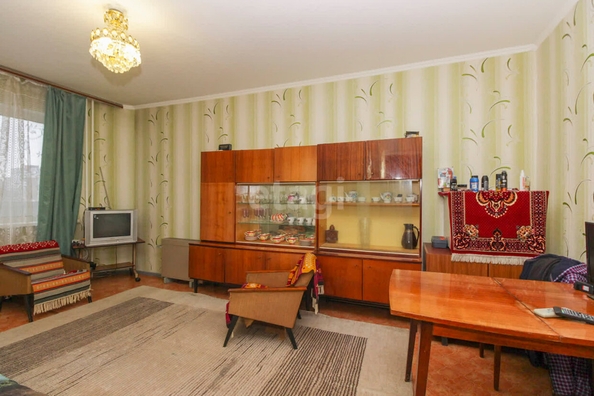 
  Продается 2-комн. квартира, 52.5 м², Крупской ул, д. 19
. Фото 3.