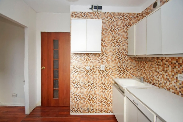 
  Продается 2-комн. квартира, 43 м², Гусарова ул, д. 115
. Фото 2.