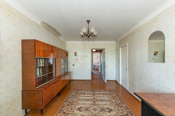 
  Продается 3-комн. квартира, 62 м², Волховстроя ул, д. 81
. Фото 1.