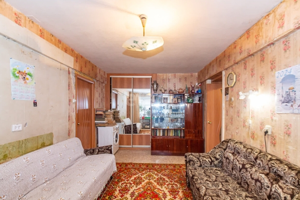
  Продается 4-комн. квартира, 58.1 м², Марка Никифорова ул, д. 4
. Фото 3.