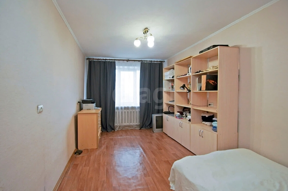 
  Продается 2-комн. квартира, 50.4 м², Омская ул, д. 111
. Фото 4.