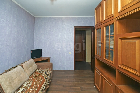 
  Продается 4-комн. квартира, 77 м², 18-й военный городок, д. 226
. Фото 2.