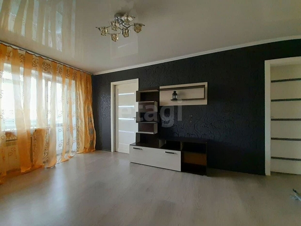 
  Продается 3-комн. квартира, 45 м², Амурская 21-я ул, д. 3
. Фото 1.