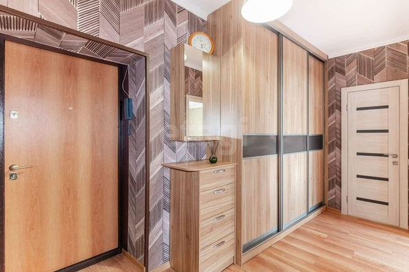 
  Продается 1-комн. квартира, 43.3 м², Мишина ул, д. 8
. Фото 3.