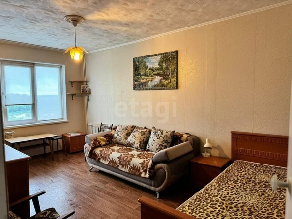 
  Продается 1-комн. квартира, 30 м², Космический пр-кт, д. 105
. Фото 3.