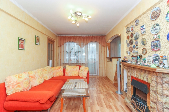 
  Продается 3-комн. квартира, 50.4 м², Ватутина ул, д. 6
. Фото 4.