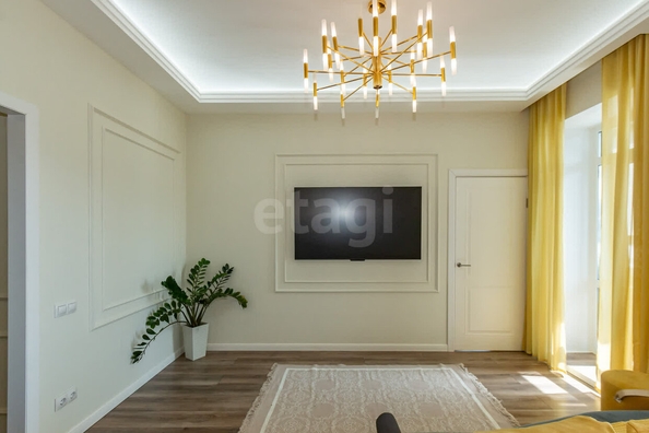 
  Продается 1-комн. квартира, 57.3 м², Булгакова ул, д. 3
. Фото 2.