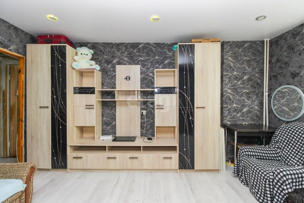 
  Продается 1-комн. квартира, 35 м², 12 Декабря ул, д. 108
. Фото 1.