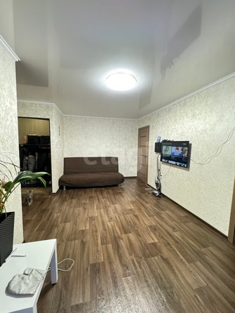 
  Продается 3-комн. квартира, 48 м², Революционная ул, д. 11
. Фото 4.