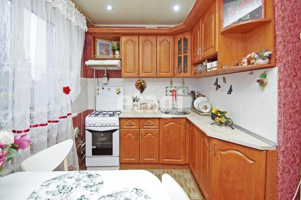 
  Продается 3-комн. квартира, 60.2 м², Декабристов ул, д. 139
. Фото 2.